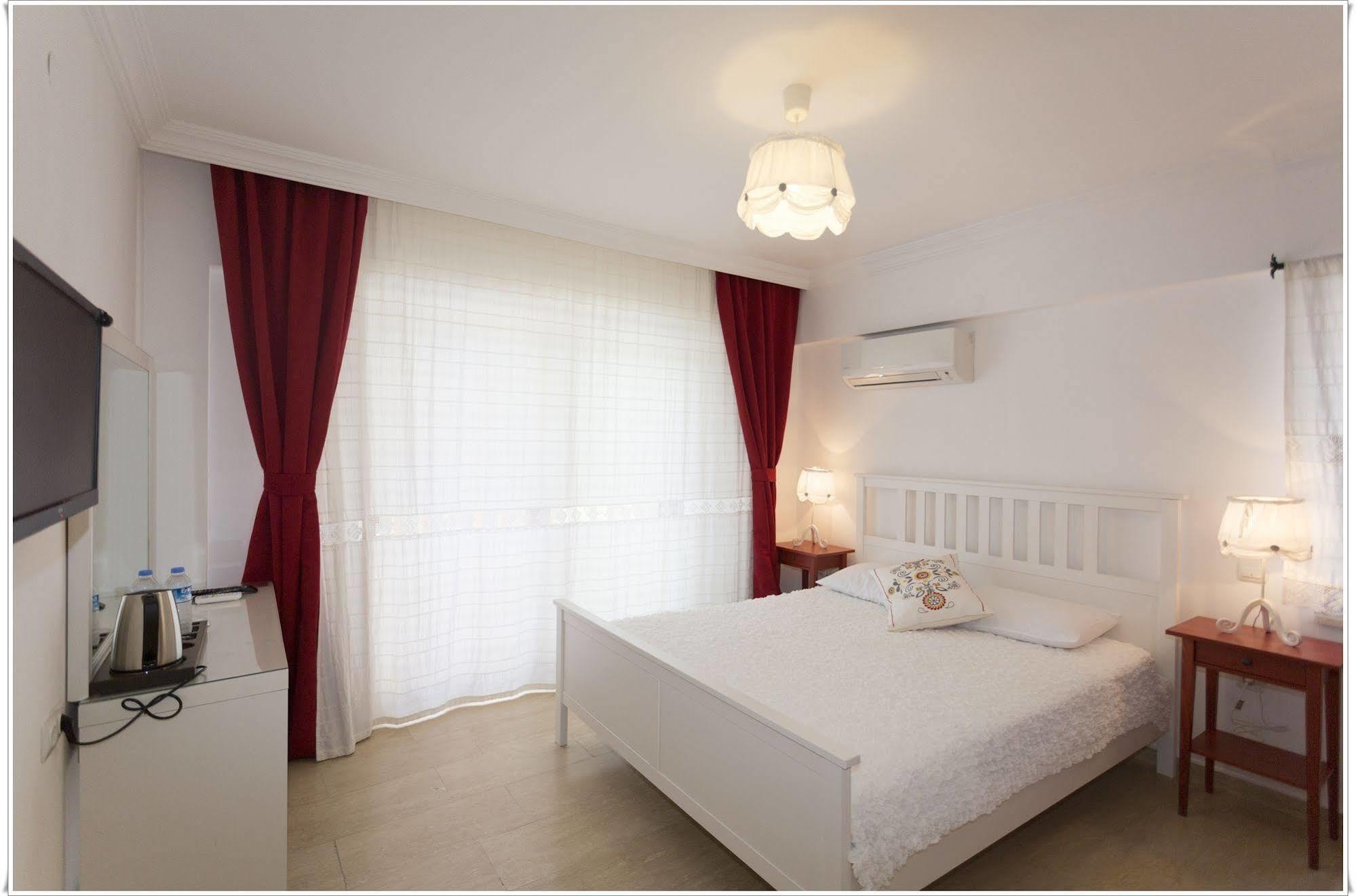 Ayka Hotel Акьяка Экстерьер фото